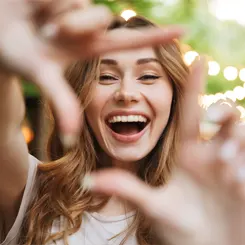 Le sourire soulage du stress